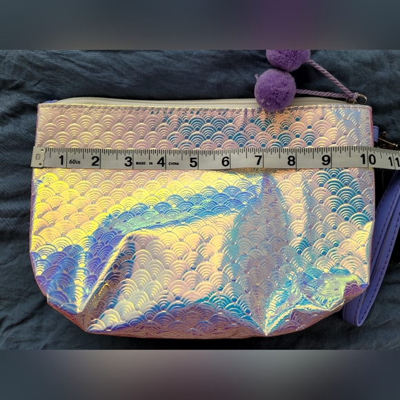 NWT NOBO Brand, Small Iridescent Pink Clutch - Picture 5 of 8